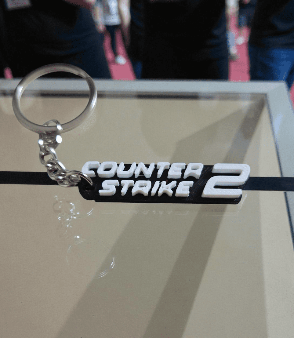 Brelok Counter-Strike 2 – idealny gadżet dla gracza - obrazek 5