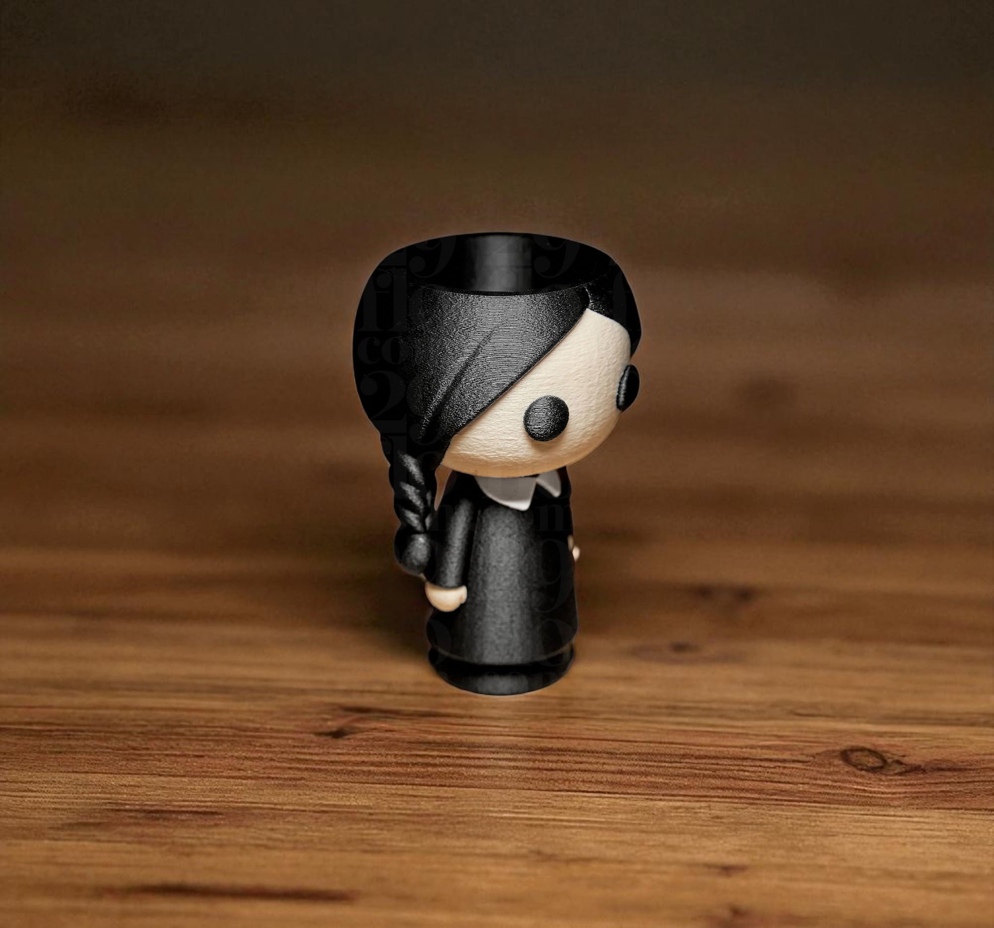 Organizer Wednesday Addams – wyjątkowy gadżet dla fanów serialu - 15 cm - obrazek 4