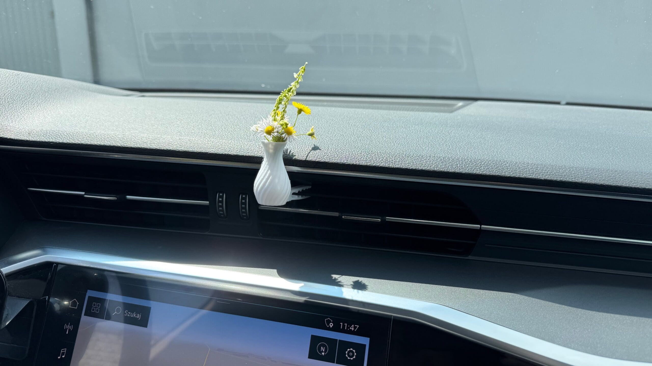 Mini Wazon Do Kratki Wentylacyjnej – Stylowy Akcent do Twojego Samochodu 2 - obrazek 4