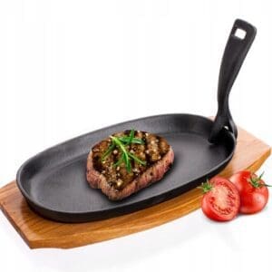 Patelnia żeliwna na desce 23x14cm Banquet