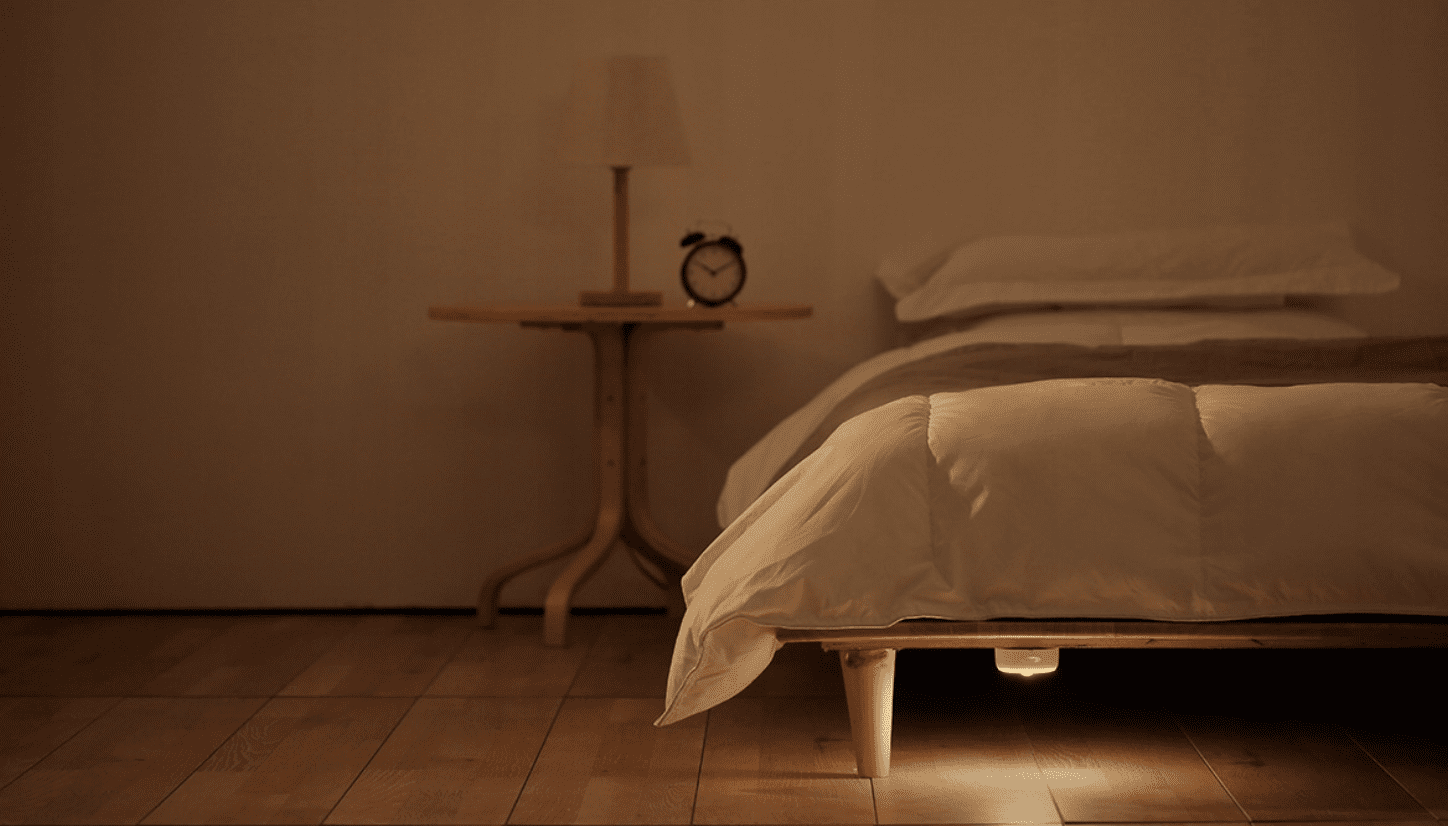 Lampka LED z czujnikiem ruchu na baterie - Ciepła Barwa - obrazek 6